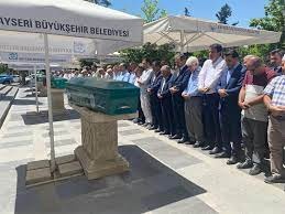 Saadet Partisi Kayseri Eski İl Başkanı Duran Soyuğur Son Yolculuğuna Uğurlandı