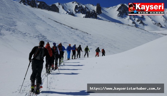 Erciyes’te Uluslararası şampiyona