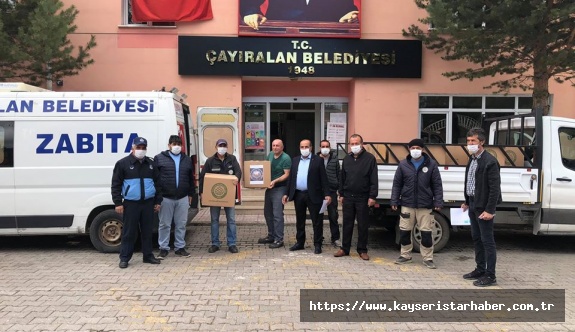 Çayıralan belediyesi gıda ve maske dağıttı