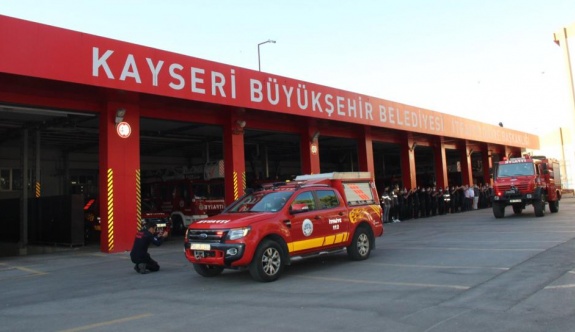 KAYSERİ İTFAİYESİ'NDEN BU KEZ MARMARİS'E 5 ARAÇ, 15 PERSONEL İLE DESTEK