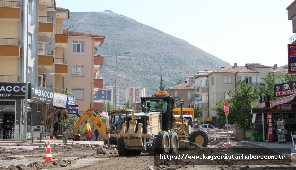 Talas’ ta Kış Öncesi Hummalı Yol Çalışması