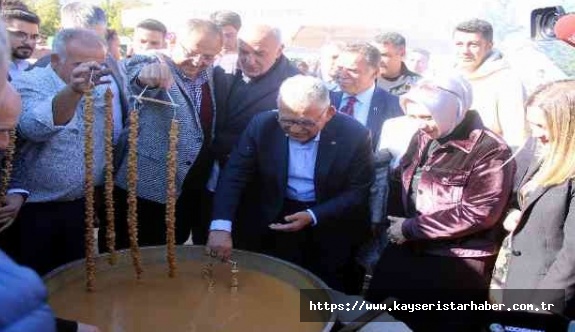 Yöresel Ürün 'Kedi Bacağı' Kocasinan'da Tanıtıldı