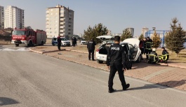 Otomobildeki piknik tüpünden sızan gaz patladı: 1 yaralı