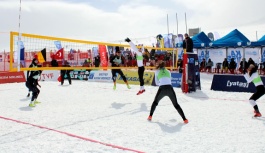 Kar Voleybolu Avrupa Kupası'nda Türkiye Kadınlarda Şampiyon Oldu