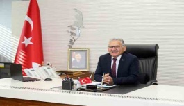 Başkan Büyükkılıç: "Annelik şartsız sevginin, şartsız merhametin timsalidir"